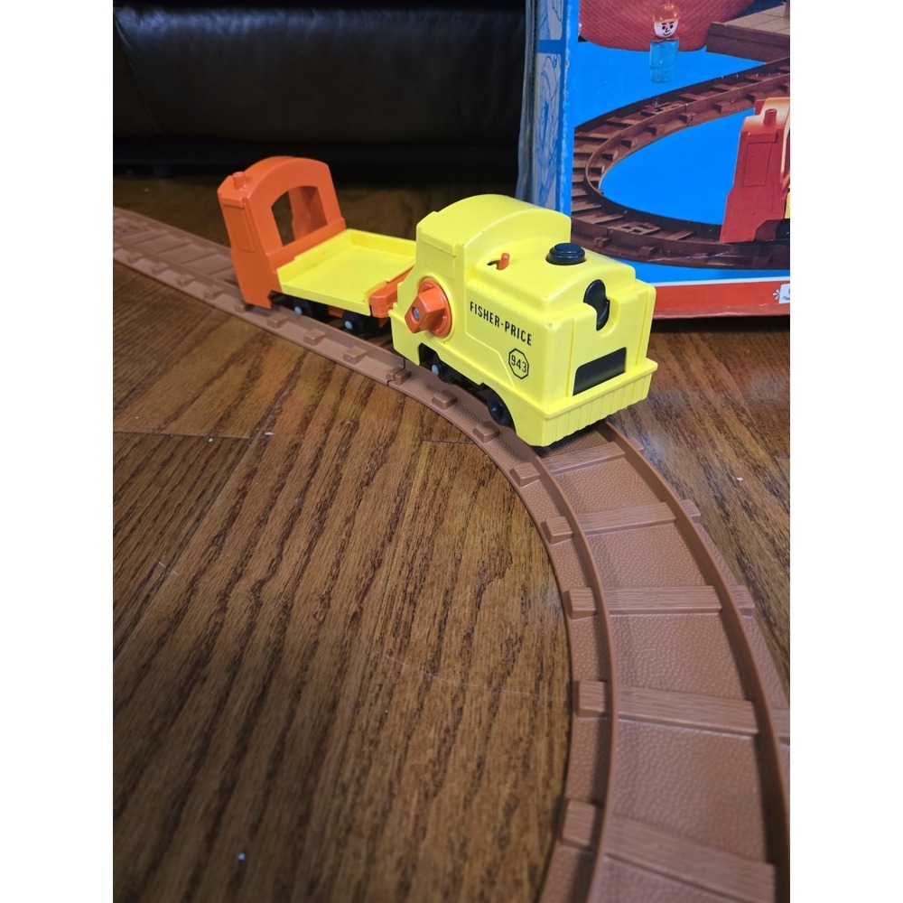 Fisher Price Little People Lift and Load Railroad #943 near complete - Picture 12 of 16